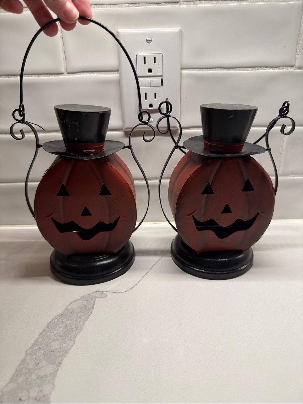 Halloween Pumpkin Lanterns - Black Top Hat Design (2)